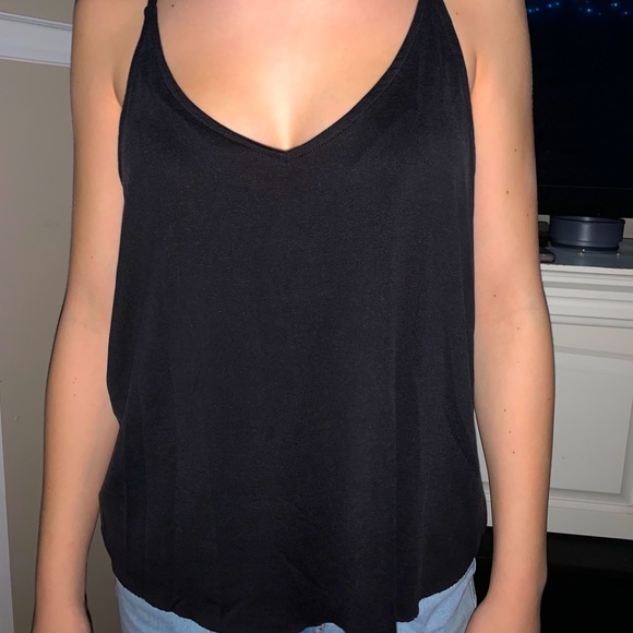 Black tank - Picture 1 of 2